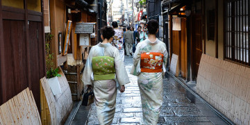 着物-日本民族の伝統的な衣服